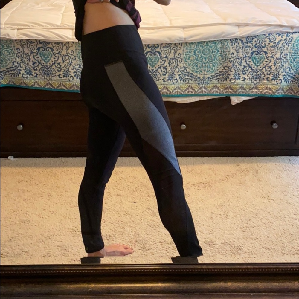 Hi rise yoga legging size M
